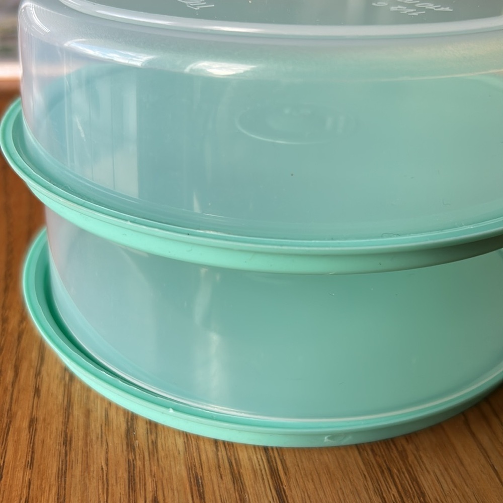 Tupperware Containers - Picture 8 of 8